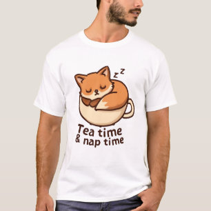 Camiseta Raposa Sonolenta em Xícara – Arte de Animais Aconc