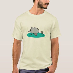 Camiseta rato bobo com perna quebrada