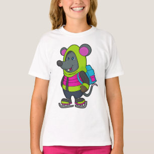 Camiseta Rato no gelo com skates de gelo e mochila.pn