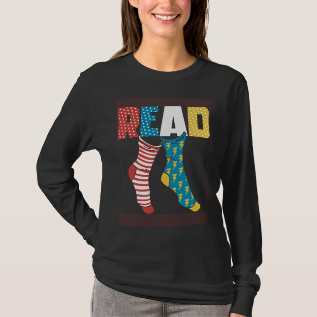 Camiseta Read Books Wacky Socks Reading Teacher Book Nerds (Frente)