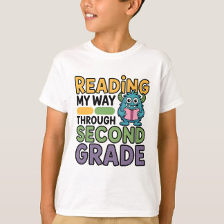 Camiseta Reading My Way Through Second Grade Monster
