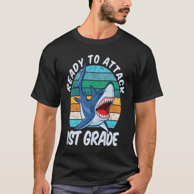 Camiseta Ready To Attack 1st Grade Shark  Back to School (Frente)