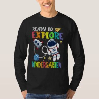 Camiseta Ready To Explore Kindergarten Grade Astronaut Back