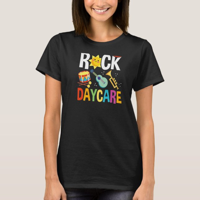 Camiseta Ready To Rock Daycare BACKPRINT Babysitter (Frente)