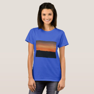 Camiseta Real Azul com Design sunset
