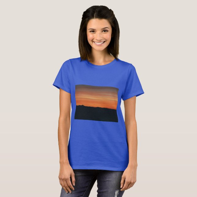 Camiseta Real Azul com Design sunset (Frente Completa)