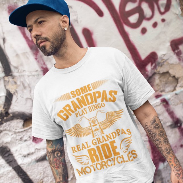 Camiseta Real Grandpas Ride Motorcicletas T-Shirt (Criador carregado)