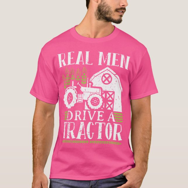 Camiseta Real Men Drive A Tractor (Frente)