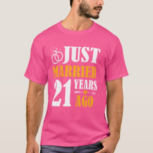 Camiseta Recem casados 21 Anos Atrás 21 Aniversário De Casa