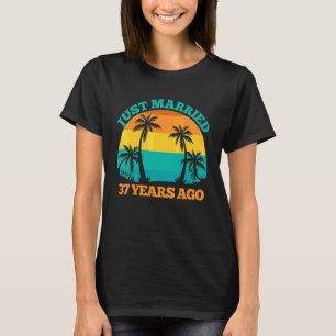 Camiseta Recem casados 37 Anos Atrás 37ª Anniversar Casamen