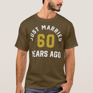 Camiseta Recem casados 60 anos atrás marido e mulher