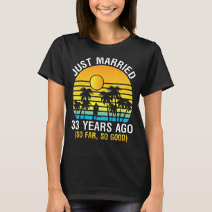 Camiseta Recem casados De Memória Esposa Do Marido Há 33 An