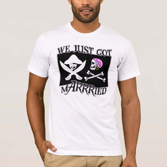Camiseta Recem casados Pirata (Frente)