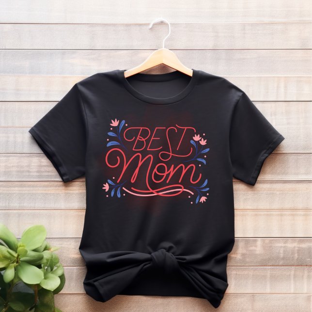 Camiseta Red and Blue Ilustrated Best Mãe T-shirt (Criador carregado)