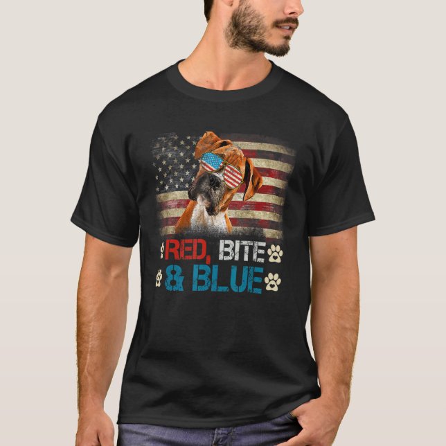 Camiseta Red Bite E Blue Boxer Dog American Flag 4th (Frente)