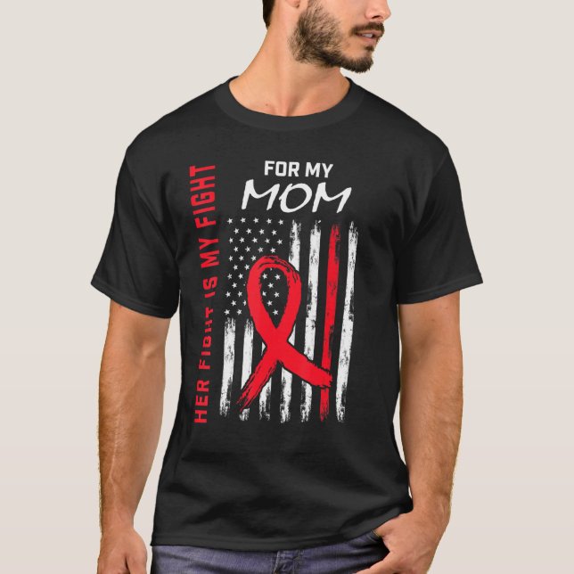 Camiseta Red Her Fight is my Fight Mom Heart Disease Awaren (Frente)
