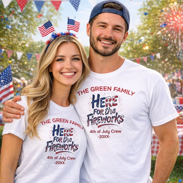 Camiseta Red White Blue Fireworks 4th of July Family Crew  (Criador carregado)