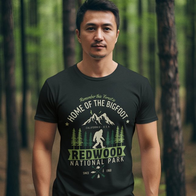 Camiseta Redwood National Park Home of the Bigfoot (Criador carregado)