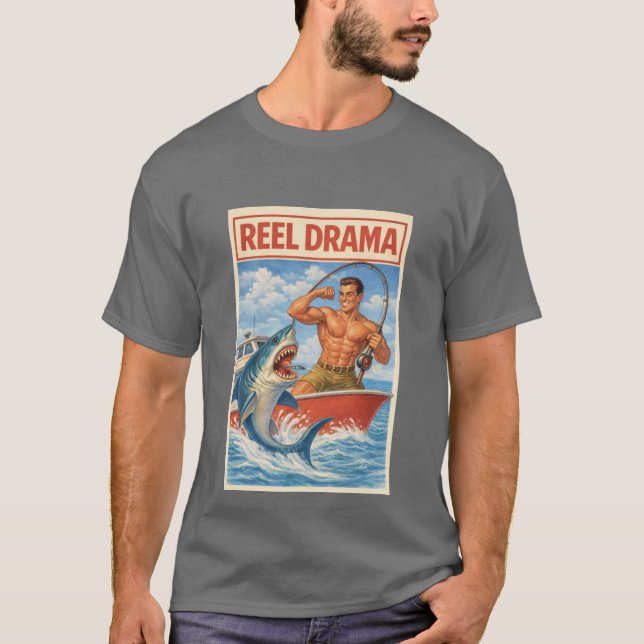 Camiseta Reel Drama Shark Fisherman | Funny Retro Boating (Frente)