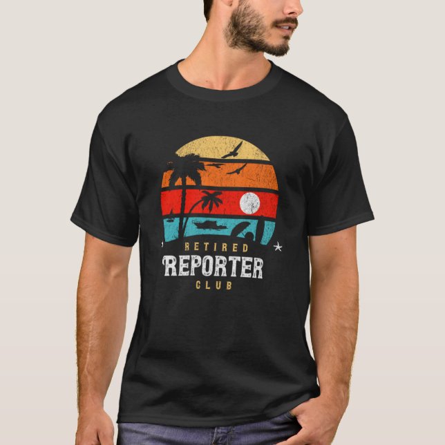 Camiseta Refletor Estilo de Retorna Ideia de Aposentação Re (Frente)