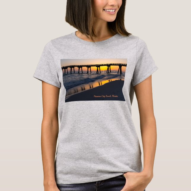 Camiseta Reflexões do Sunset da Praia da Cidade do Panamá,  (Frente)