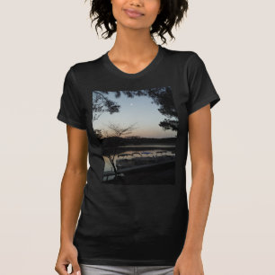 Camiseta Regulação do Sol, Lua Ascensão sobre o Lago Arrohe