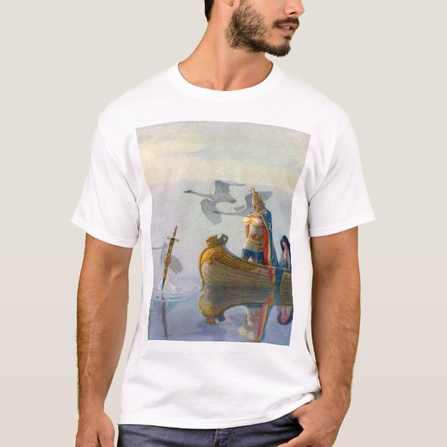 Camiseta Rei Arthur & Excalibur, C. 1922 por N.C Wyeth (Frente)