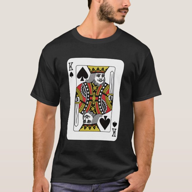 Camiseta Rei Dos Espadas Jogando Cartaz (Frente)