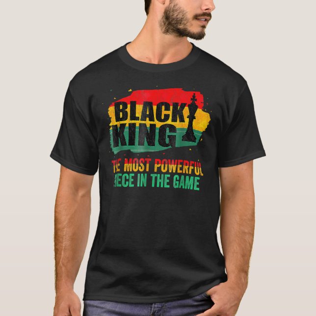 Camiseta Rei Negro A Peça Mais Poderosa No Jogo Bla (Frente)