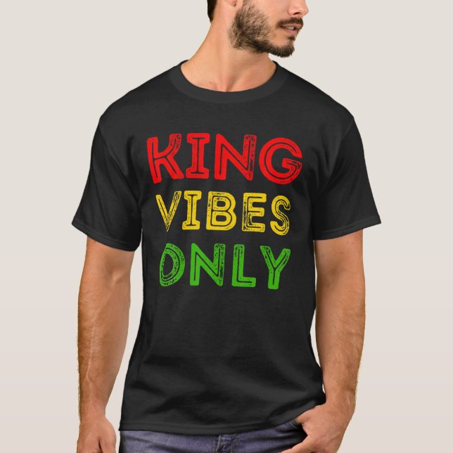 Camiseta Rei Vibes Apenas Pai de Meninos Negros Junho Melan (Frente)