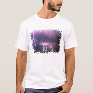 Camiseta Relâmpago.