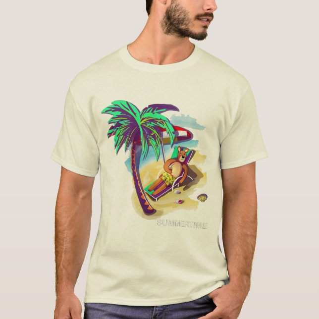 Camiseta Relaxando o Urso de Verão em Praia Tropical (Frente)