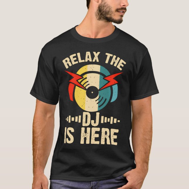 Camiseta Relaxe O Dj Está (Frente)