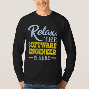 Camiseta Relaxe O Engenheiro De Software Está Aqui Título
