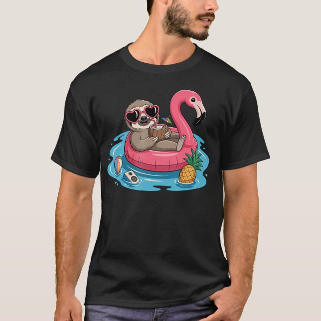 Camiseta Relaxing Sloth Flamingo Float Coconut Drink And (Frente)