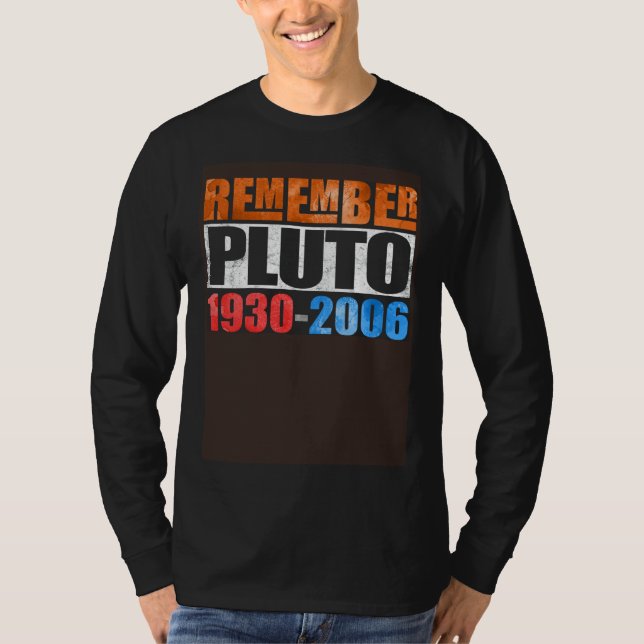 Camiseta Remembering Lovable Pluto Artwork (Frente)