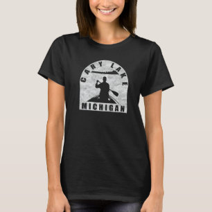 Camiseta Remo no Lago Cary Michigan
