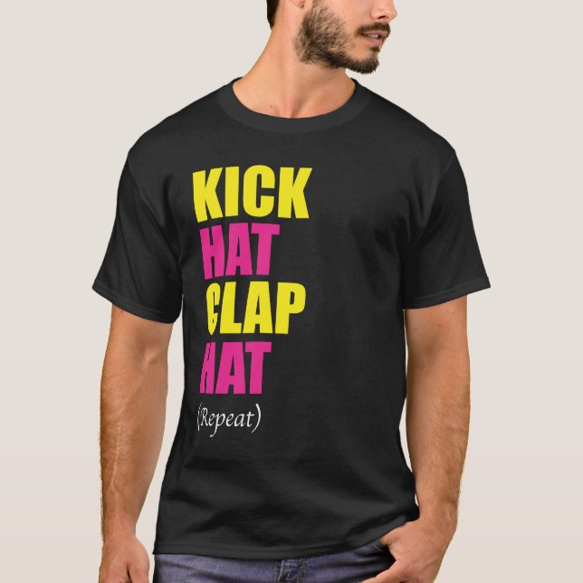 Camiseta Repetição do chapéu do aplauso do chapéu do (Frente)