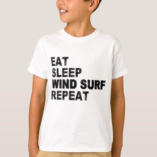 Camiseta Repetir o Surf de vento de repouso (Frente)