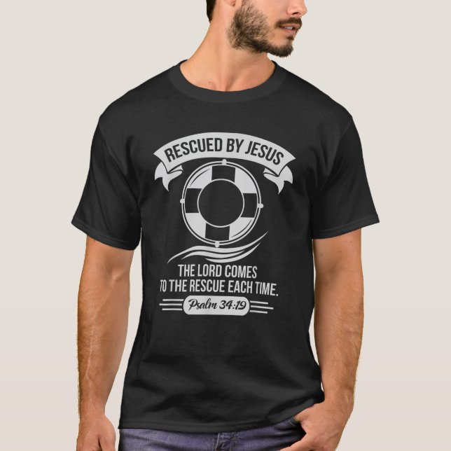 Camiseta Resgatado Por Jesus, O Senhor Chega Ao Salvamento. (Frente)