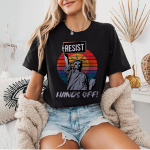 Camiseta RESIST Mãos Fora da Estátua da Liberdade Política