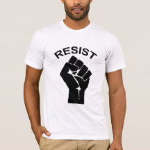 Resista o t-shirt do trunfo
