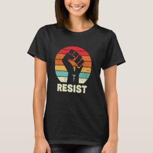 Camiseta Resista Punho Erguido Retro Pôr do Sol Igualdade &