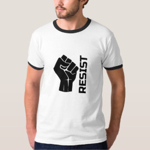 Camiseta Resistir com o punho - em preto 0002