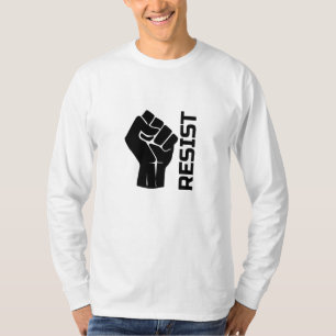 Camiseta Resistir com o punho - em preto 0002