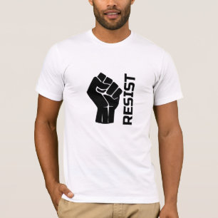 Camiseta Resistir com punho - em preto 0002