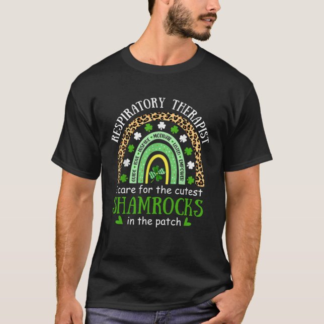 Camiseta Respiratory Therapist Care Cutest Shamrock St Patr (Frente)