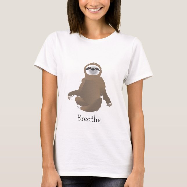 Camiseta Respire e faça Yoga Brown Sloth (Frente)