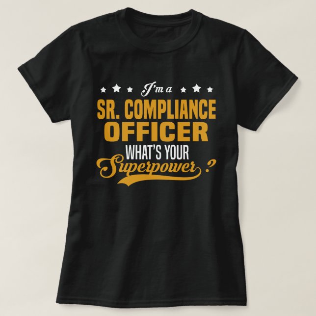Camiseta Responsável Pela Conformidade Sr. (Frente do Design)