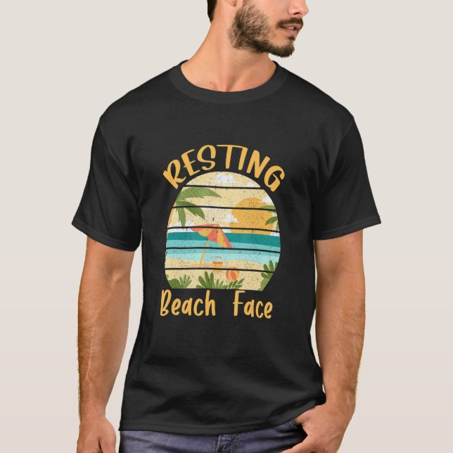 Camiseta Resting Beach Faces Island Beach (Frente)